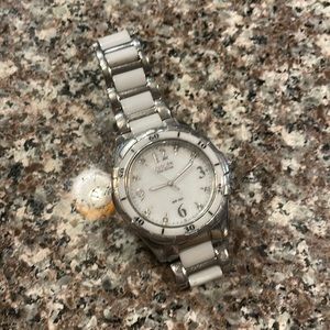 Used CITIZEN diamond 💎women’s eco drive watch